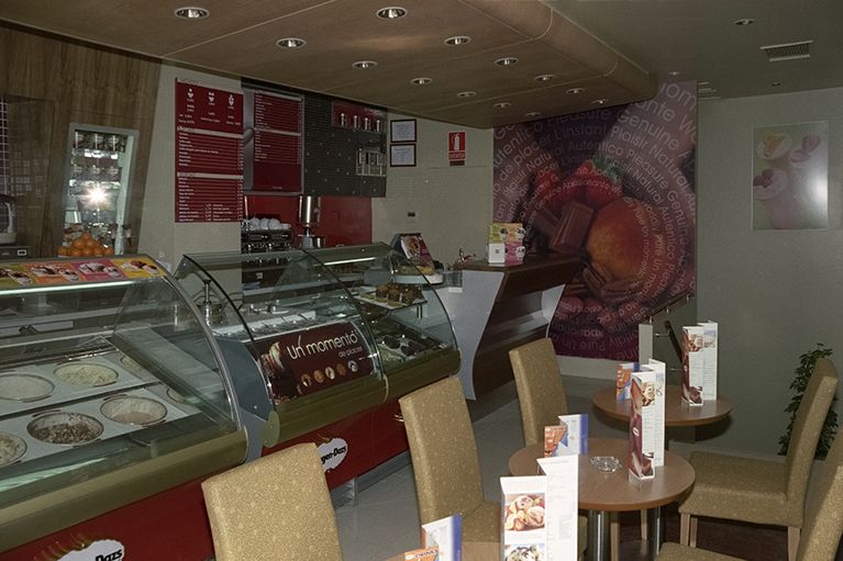 Heladería Häagen-Dazs.